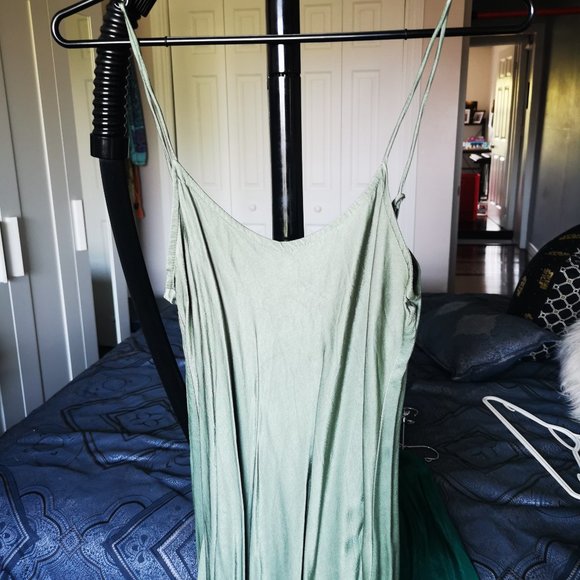 Rowie Slip Dress - Picture 3 of 9